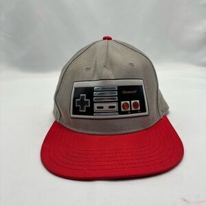 Nintendo controller snap‎ hat color gray and black